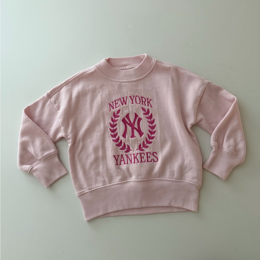 Pink New York Yankees Sweatshirt (Abercrombie Kids)
